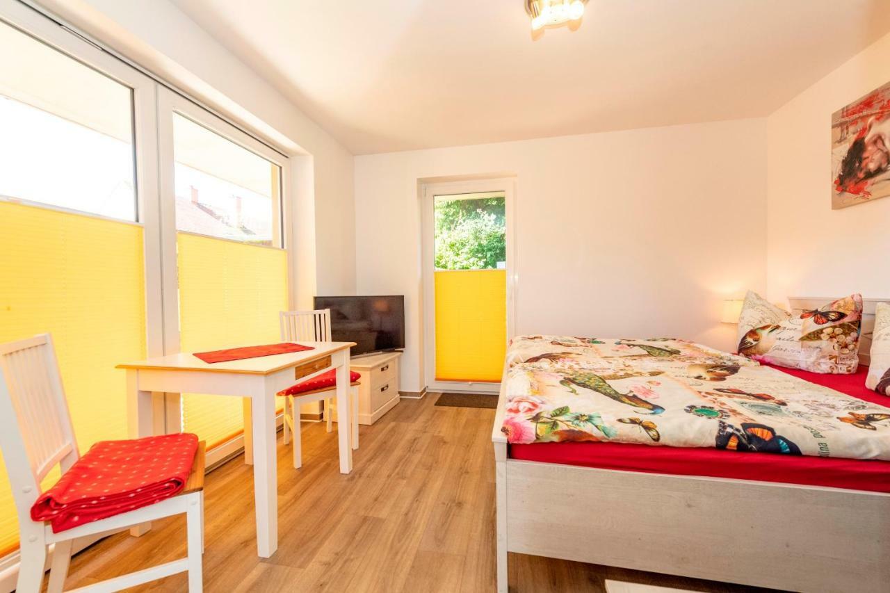 Villa Mia Nr 1 Mit Terrasse Eg 1 Raum Wohnung 괴렌 외부 사진