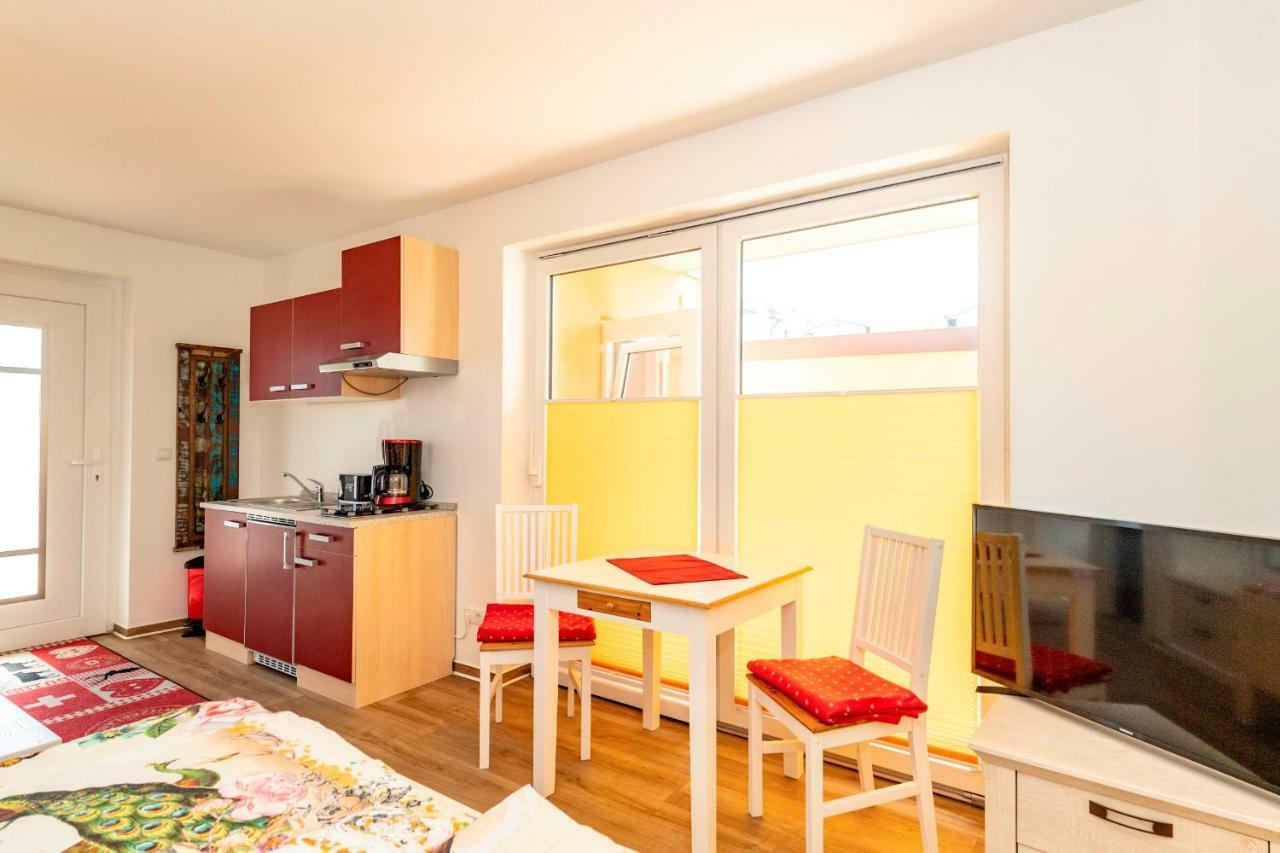 Villa Mia Nr 1 Mit Terrasse Eg 1 Raum Wohnung 괴렌 외부 사진